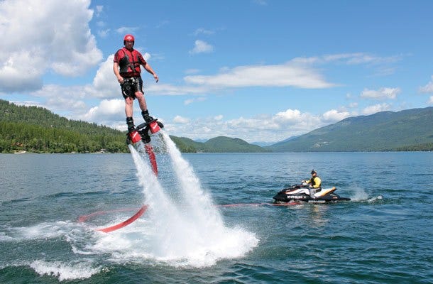 Flyboarding in Goa - Image 3