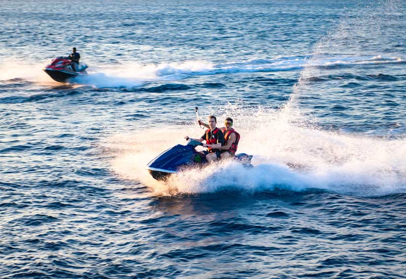Jet Skiing in Goa - Image 3