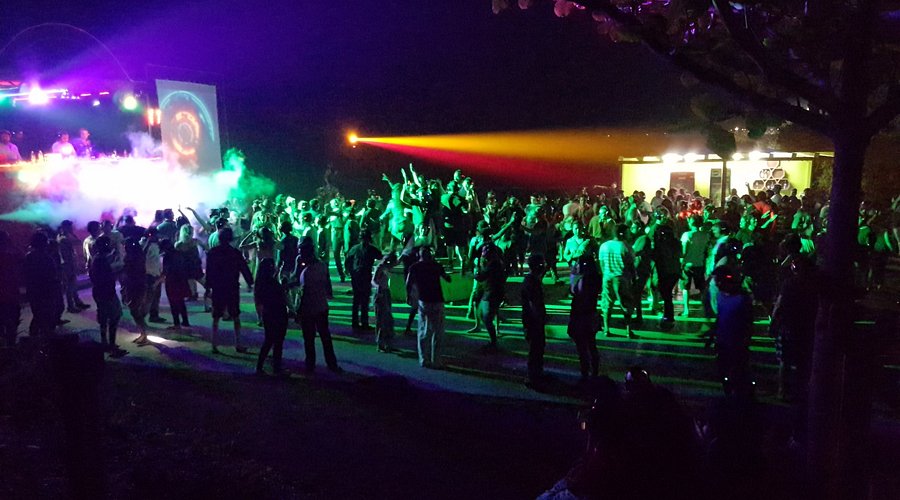 Litoria Beach Bar - Image 1