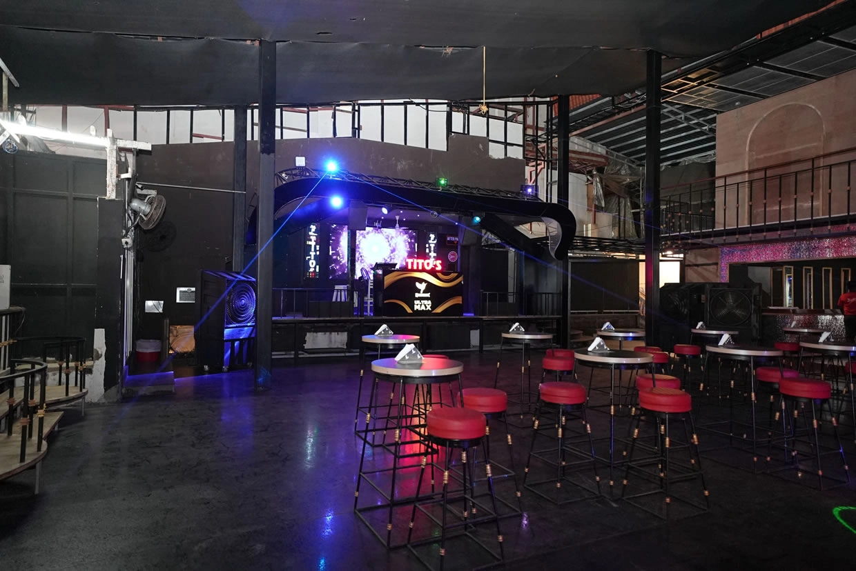 Tito's Lane - Image 2